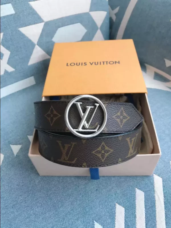 Louis Vuitton Belt - LB23