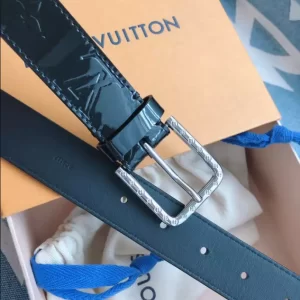 Louis Vuitton Belt - LB24