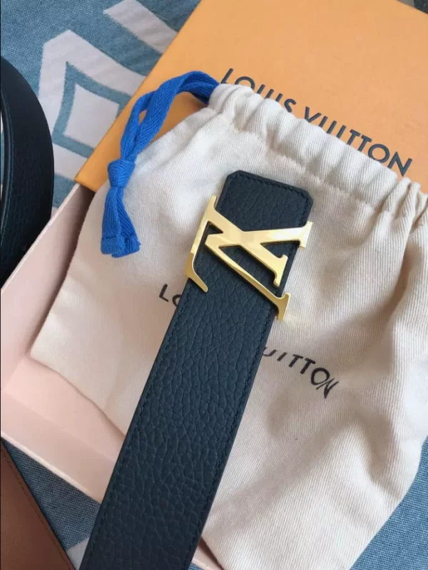 Louis Vuitton Belt - LB32