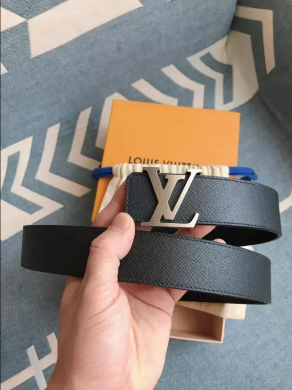 Louis Vuitton Belt - LB33