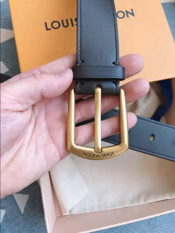 Louis Vuitton Belt - LB49