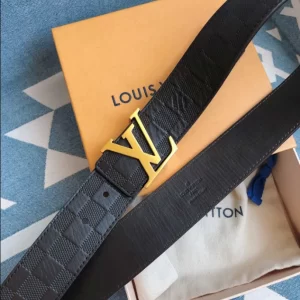 Louis Vuitton Belt - LB35