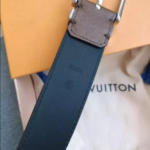 Louis Vuitton Belt - LB42