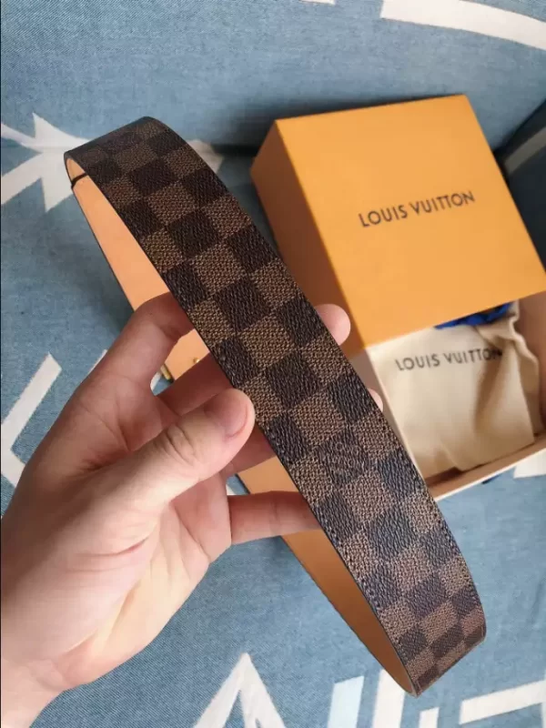 Louis Vuitton Belt - LB51