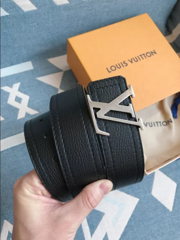 Louis Vuitton Belt - LB36