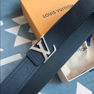 Louis Vuitton Belt - LB38