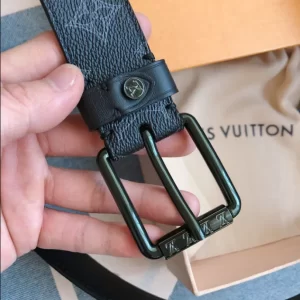 Louis Vuitton Belt - LB26