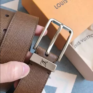 Louis Vuitton Belt - LB42