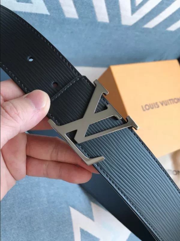 Louis Vuitton Belt - LB40