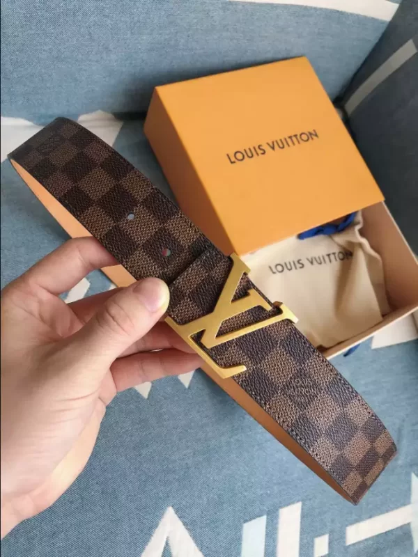 Louis Vuitton Belt - LB51