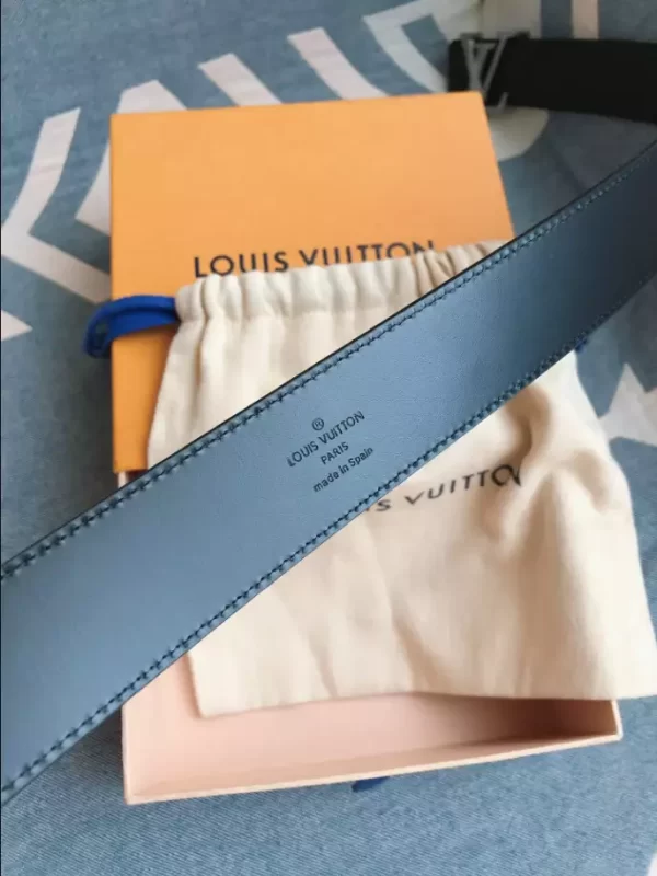 Louis Vuitton Belt - LB33