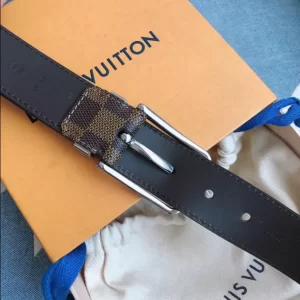 Louis Vuitton Belt - LB28