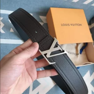 Louis Vuitton Belt - LB37