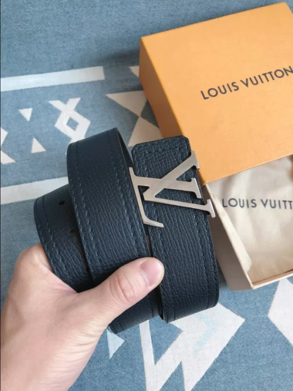 Louis Vuitton Belt - LB38