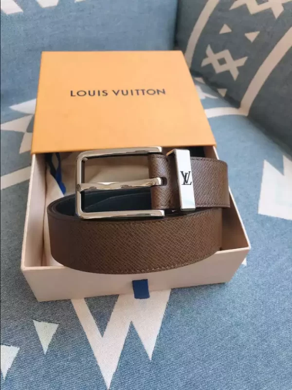 Louis Vuitton Belt - LB42