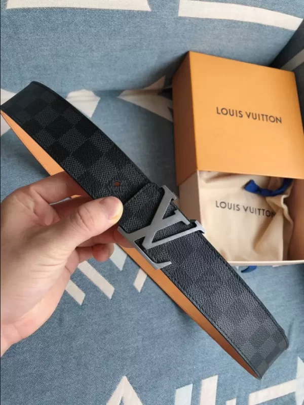 Louis Vuitton Belt - LB50