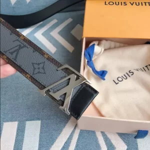 Louis Vuitton Belt - LB52