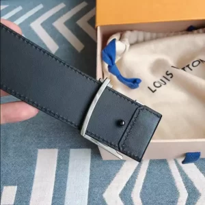 Louis Vuitton Belt - LB53