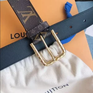 Louis Vuitton Belt - LB25