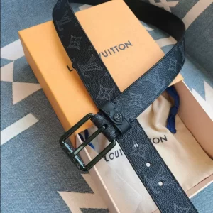 Louis Vuitton Belt - LB26