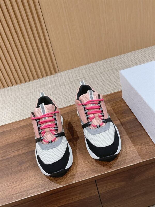 Dior B22 Sneaker - DS72