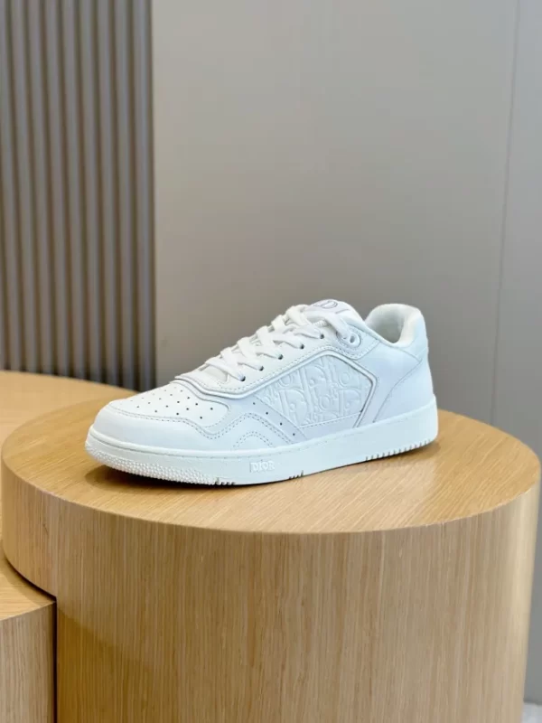 Dior B27 Low-Top Sneaker In White - DS109