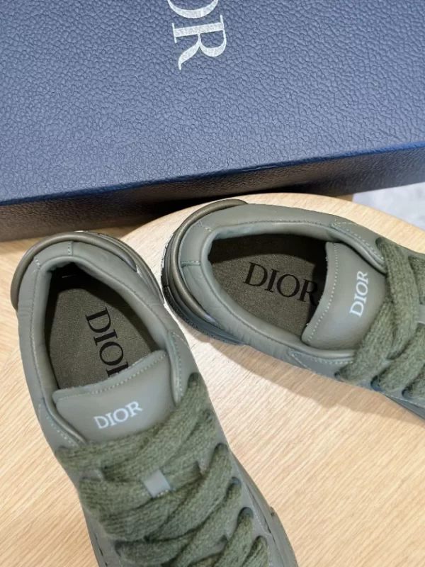 Dior B33 Sneaker In Khaki - DS111