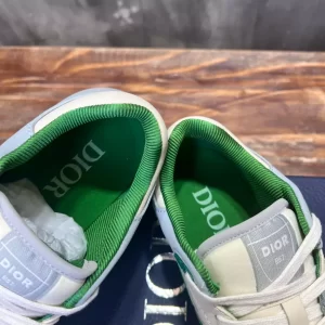 Dior B57 Low-Top Sneaker Green and Cream Smooth Calfskin - DS104