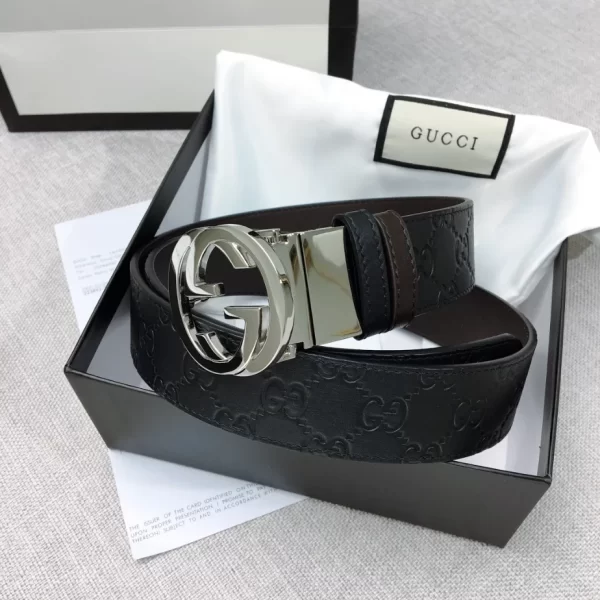 Reversible Gucci Signature Belt - GB09