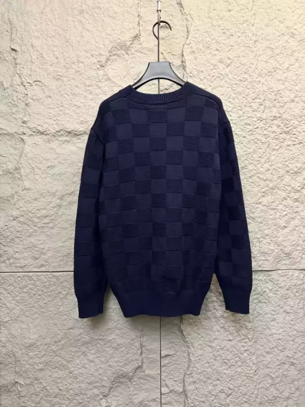 LV Damier Pullover With Pearl Signature - HL36