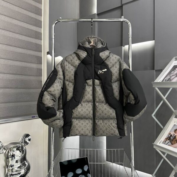 Louis Vuitton 2054 Heat Reactive Puffer 