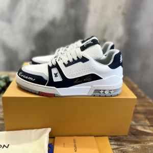 Louis Vuitton Trainer Sneaker White and Blue - LS222