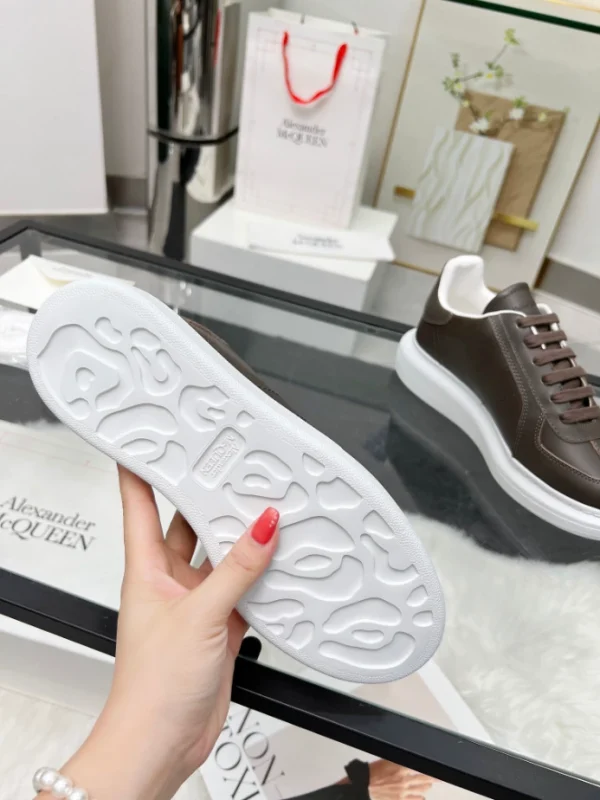 Alexander McQueen Oversized Retro Sneaker - AS35