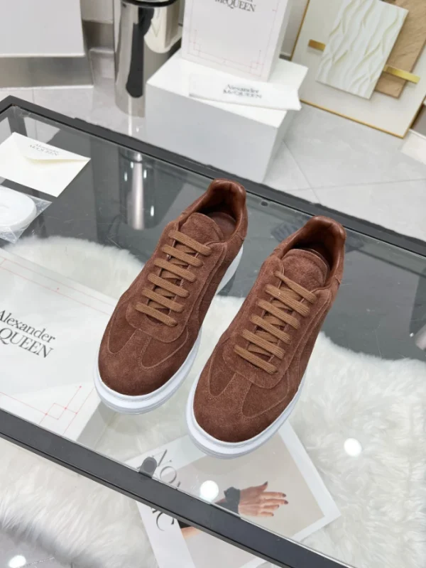 Alexander McQueen Oversized Retro Sneaker - AS37