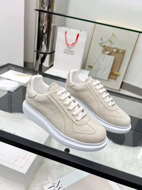 Alexander McQueen Oversized Retro Sneaker - AS38