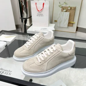 Alexander McQueen Oversized Retro Sneaker - AS38