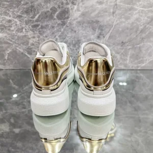 Alexander McQueen Oversized Sneaker - AS19