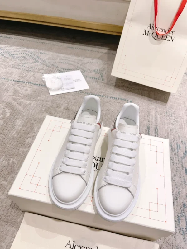 Alexander McQueen Oversized Sneaker - AS28