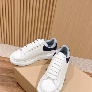 Alexander McQueen Oversized Sneaker - AS29