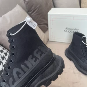 Alexander McQueen Tread Slick Boot - AS45