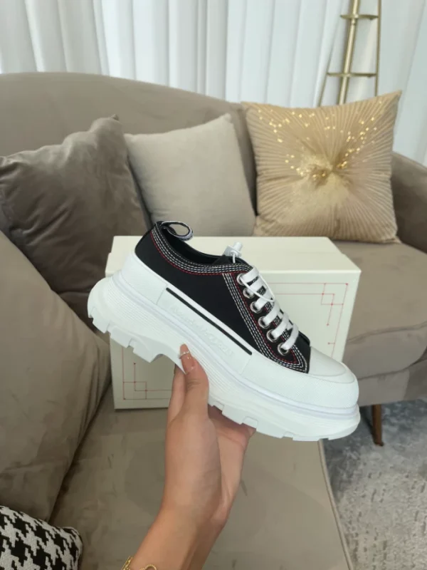 Alexander McQueen Tread Slick Low-top Sneakers - AS50