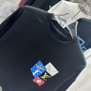 Louis Vuitton Sweatshirt - HL68