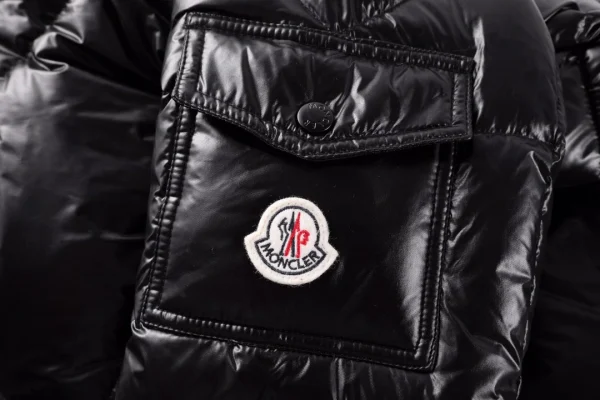 Moncler Jacket - MK57