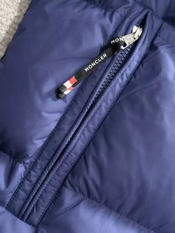 Moncler Jacket - MK35