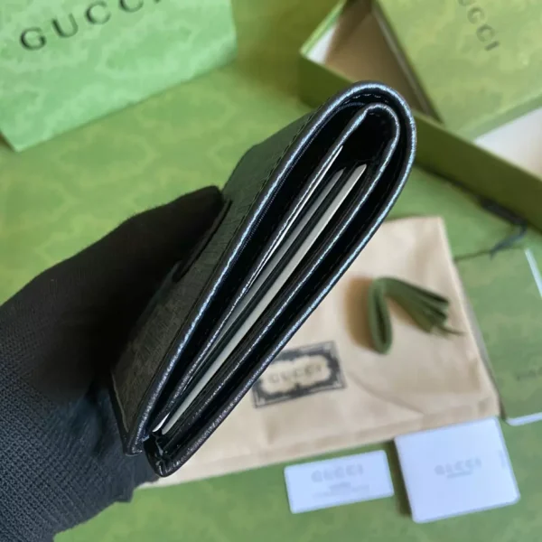 Gucci Wallet With Interlocking G - GW10