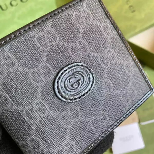 Gucci Wallet With Interlocking G - GW10