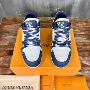 Louis Vuitton Trainer Sneaker In Blue - LS240