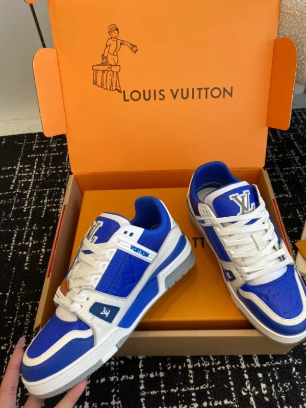 Louis Vuitton Trainer Sneaker In Gaston Blue - LS233