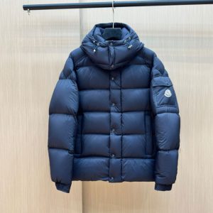 Moncler Down Jacket - MK086