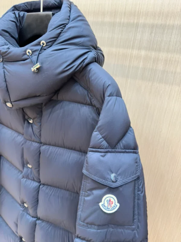 Moncler Down Jacket - MK086